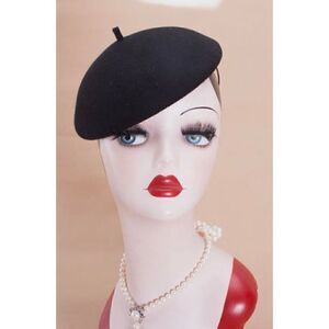 Womens Ladies Royal Styles Soft White Beret 100% Wool Felt Hats